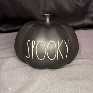 SPOOKY Rae Dunn pumpkin